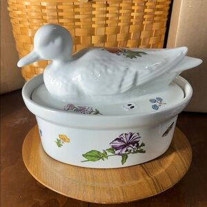 BIA Cordon Bleu Versailles 1.5qt Casserole Baking Dish w/Duck Lid Serving Tureen